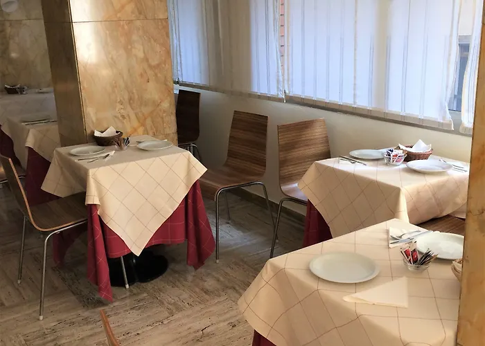 Studi Hotel Milão