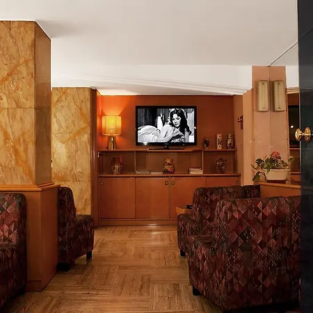 Studi Hotel 3*