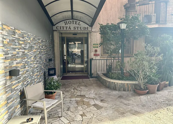 奇塔斯都妮酒店 酒店 3*